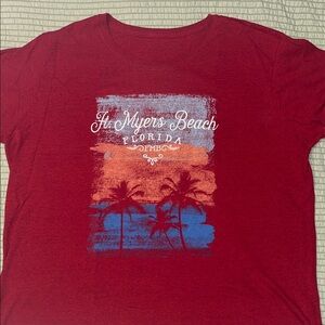 Fort Myers Beach Women’s Graphic Tee in Red size XL no label Like New